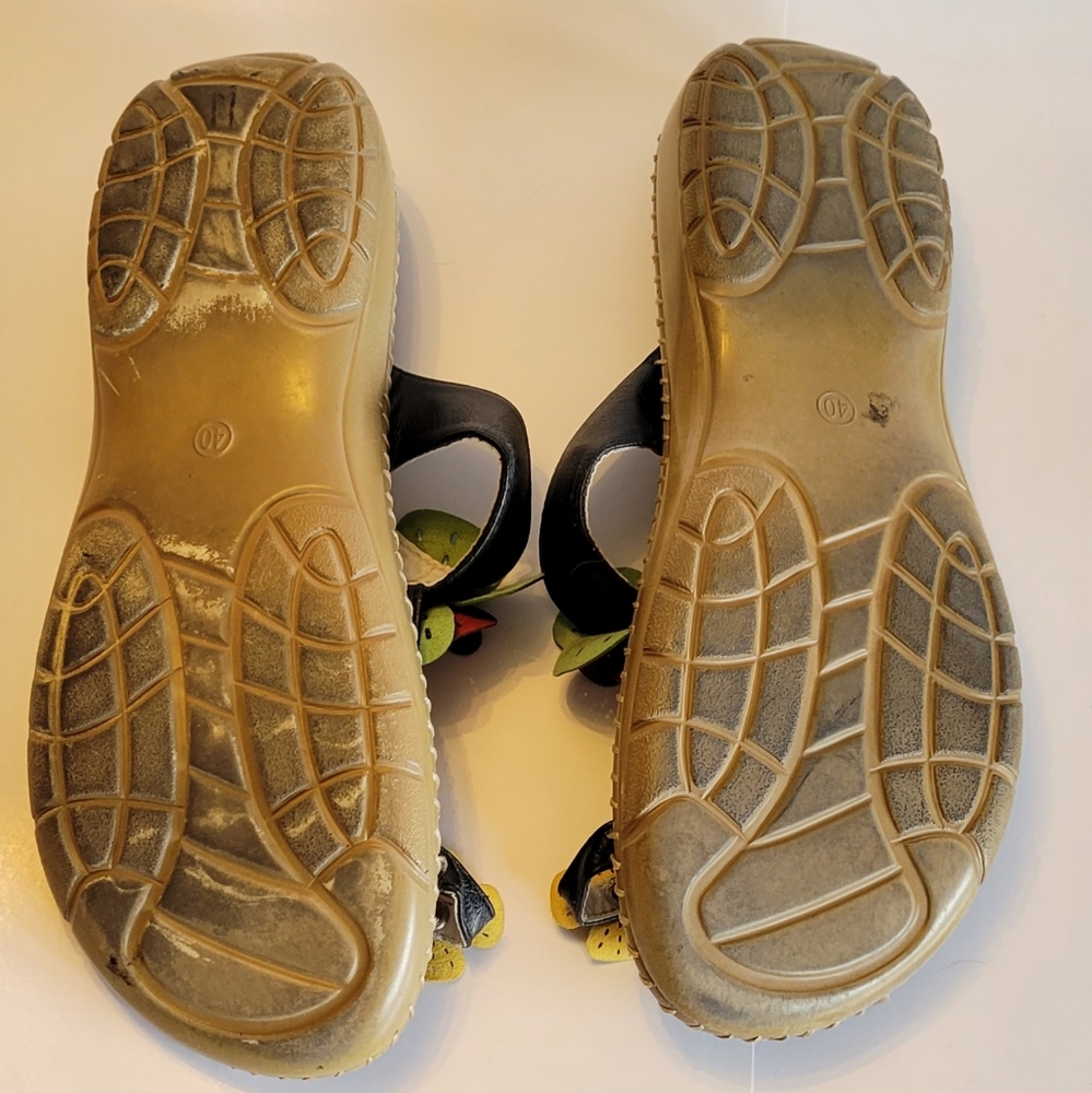 DOCA Leather Flower Thong Sandals with Flower 🌸 Toe Loop Size 9-9.5 Women's - Picture 7 of 8